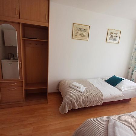 דז'ווירז'ינו Pokoje Vesuvio I Apartament מראה חיצוני תמונה
